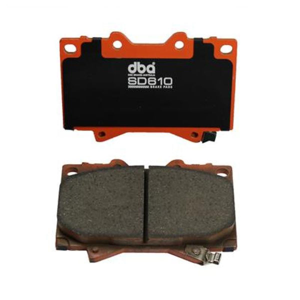 DBA 06-07 Dodge Magnum SRT8 / 06-09 Challenger SRT8 SD610 Front Brake Pads