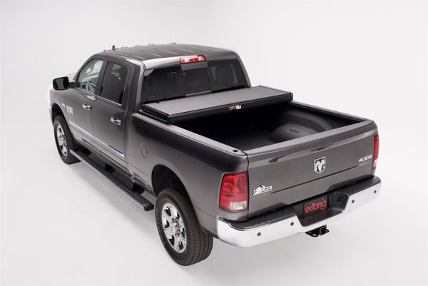 Extang 08-11 Dodge Dakota Crew Cab (5ft 3in) (w/ Rail System) Solid Fold 2.0
