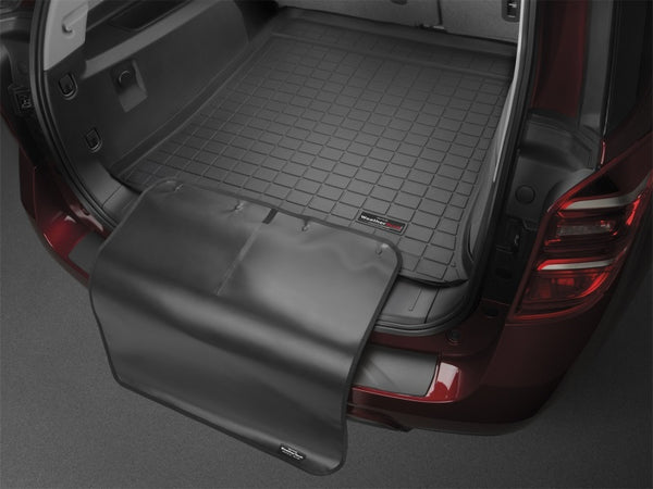 WeatherTech 07-12 Dodge Caliber Cargo Liner w/Bumper Protector - Grey