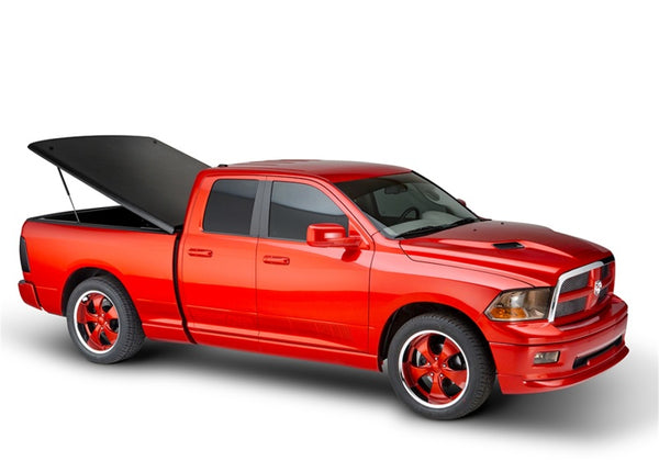 UnderCover 09-18 Dodge Ram 1500 (19-20 Classic) 6.4ft Classic Bed Cover - Black Textured