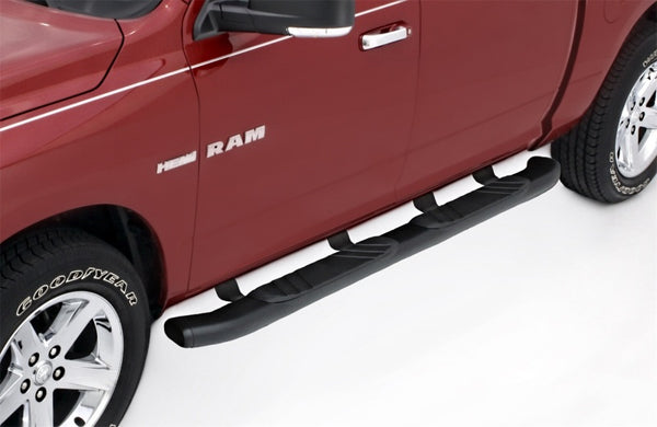 Lund 09-15 Dodge Ram 1500 Quad Cab (Built Before 7/1/15) 5in. Oval Bent Nerf Bars - Black